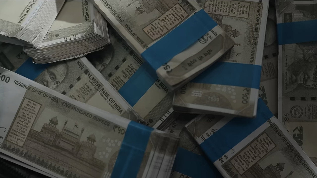 I, Nobody Movie Screenshot 3